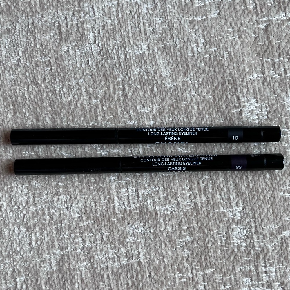 CHANEL Waterproof Eyeliner Ebene
New without box